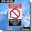 RR-069B: Rotulo Prefabricado - Prohibido Fumar Aqui Ambiente Libre de Humo de Tabaco
