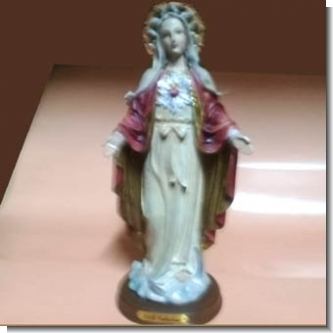 Read full article CERAMIC STATUE OF THE HEART OF MARY 30 CENTIMETERS